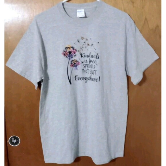 Kindness Is Free Sprinkle That Stuff Everywhere Womens Gray Graphic T-Shirt Sz M - Picture 2 of 5
